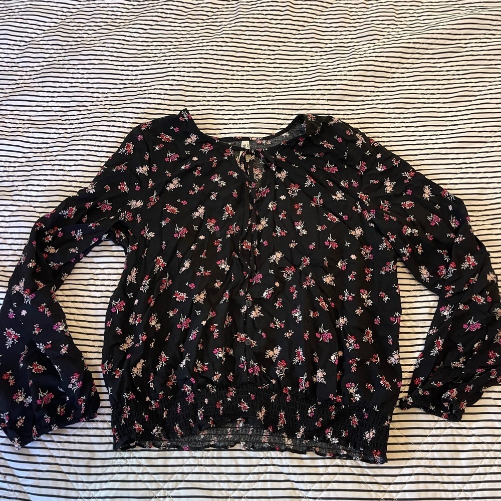 Mudd Vintage Y2K‎ Brand Black Floral Blouse